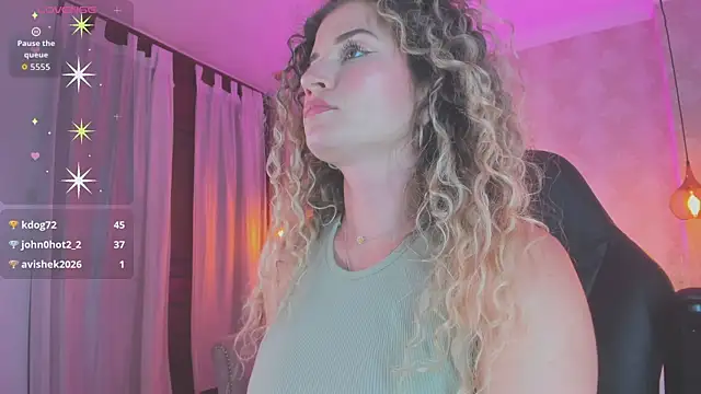 Czat XXX na żywo – Shantall__