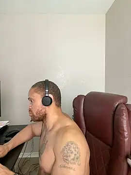Czat XXX na żywo – Fathero1time