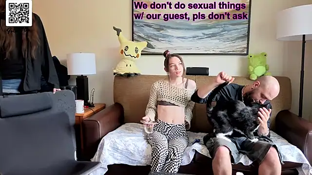 manicpixiedreamfrog's Live XXX Chat