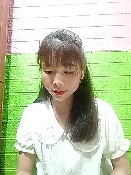 AmyLinee01 现场XXX聊天