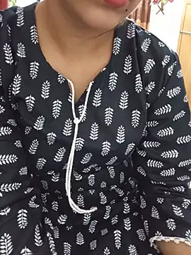 Chat XXX ao vivo de Tanha18