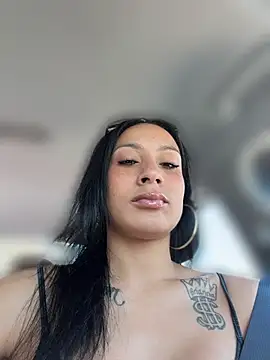 Chat +18 de FerrariFrench ao vivo