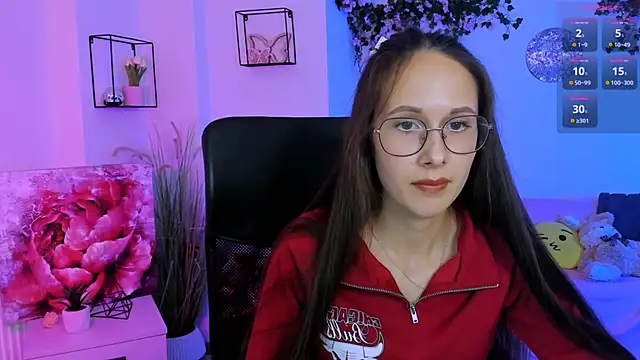 Chatroom XXX en direct de mona_cloud