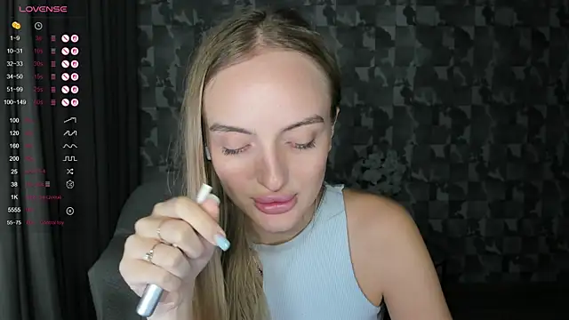 A_delina's Live XXX Chat