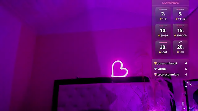 Chat XXX en directo de Julieth_Caandy