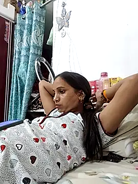 Sexy-Kajal2's Live XXX Chat