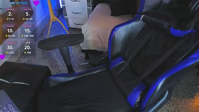 VladHellsing4's Live XXX Chat