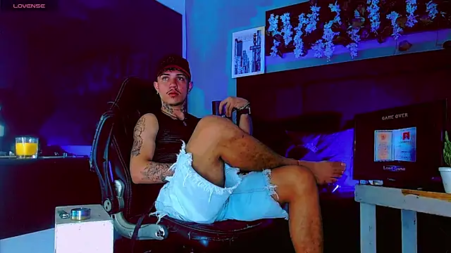 Živý XXX chat HannibalLester
