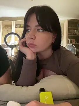 Poly_Nick Chat XXX live