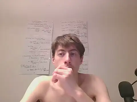 Chat XXX en directo de VelvetRagottiOG