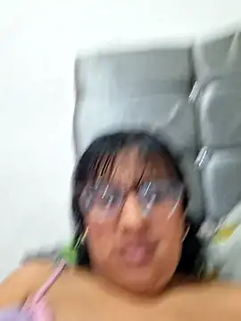 ZaidaWet's Live XXX Chat