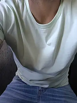Leo_Big live XXX chat