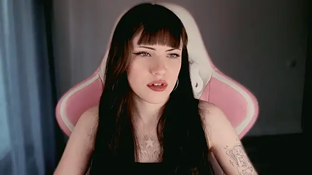 astra_rift's Live XXX Chat