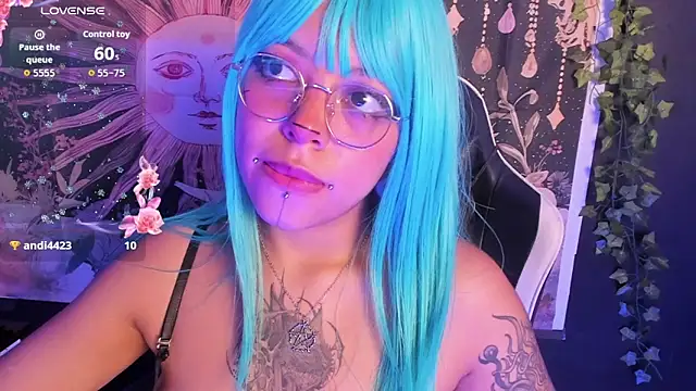 Layra_66's Live XXX Chat