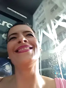 RebeccaNoble Chat XXX in diretta