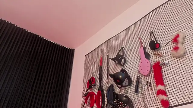 צ'אט XXX בשידור חי של Issafoxx