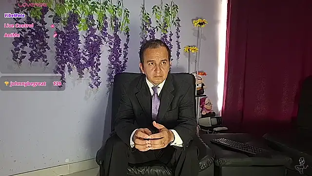 צ'אט XXX בשידור חי של GreisyAndHazzan