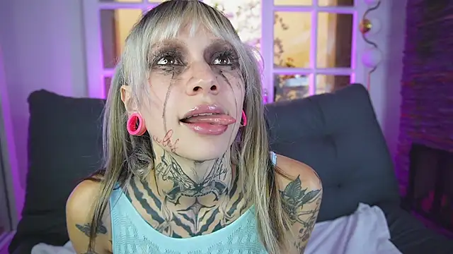 Chatroom XXX en direct de miss___angel