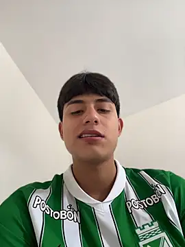 Lander_Cruz XXX чат на живо
