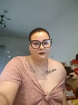 Ciucii Live XXX-Chat