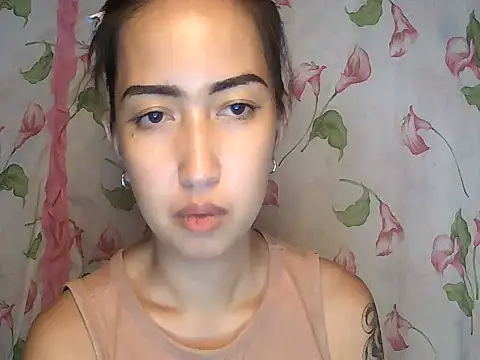 دردشة XXnaughty_08XX الجنسية المباشرة