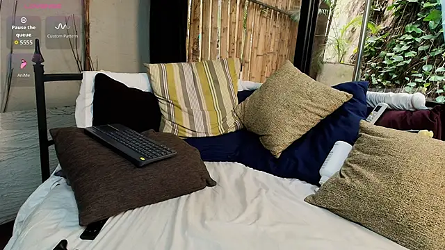 LukeCrews Live XXX-Chat