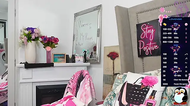 LexyRene Chat XXX live