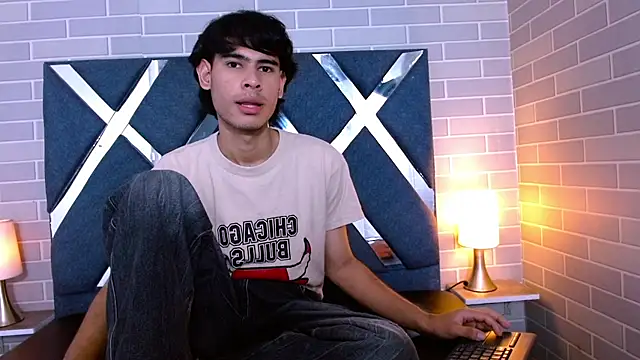 Kevin_Brooks1 Live XXX Chat