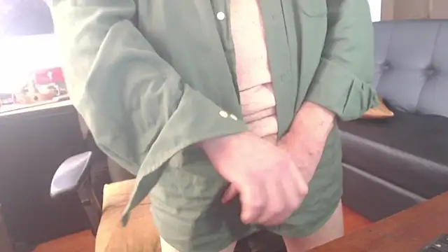 Czat XXX na żywo – Uncle_Hottie