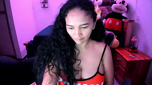 Chat XXX Live rayza_mature_154