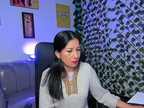 Megaan_Collins অফলাইন XXX চ্যাট