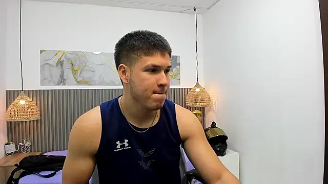 AlessandroFranco Live XXX-chat