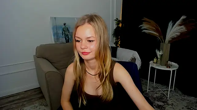 MidnighteAura Live XXX Chat