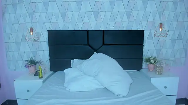 Онлайн чат XXX MarkLaurens
