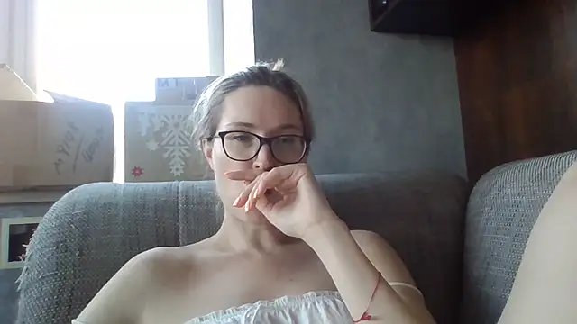 Jugira's Live XXX Chat
