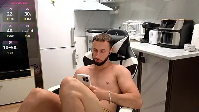 RyanStorm_ Live XXX-Chat