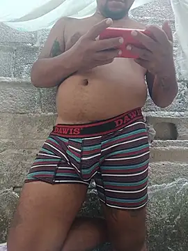 Czat XXX na żywo – master_juju1924