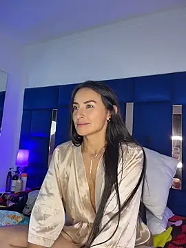 velvetlunaa_'s Live XXX Chat