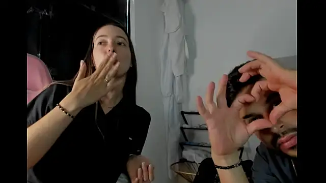 Živý XXX chat LunarSync