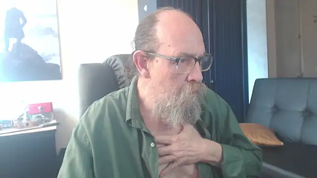 Uncle_Hottie Live XXX-Chat