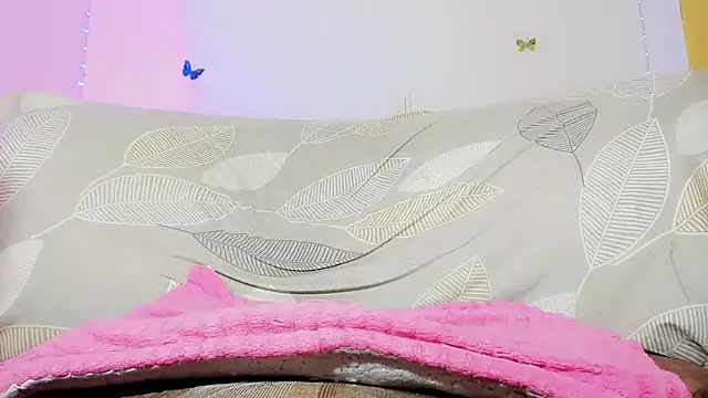 Chat +18 de TatiGil ao vivo