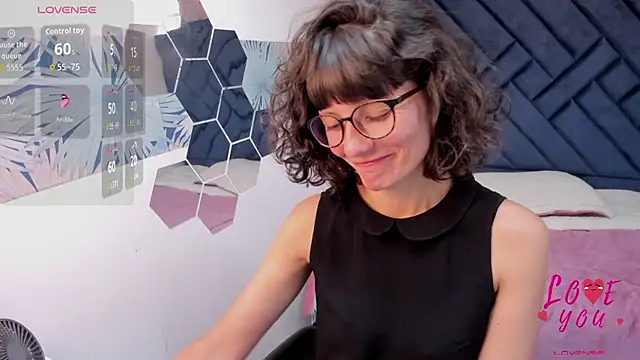 Valery_More__'s Live XXX Chat