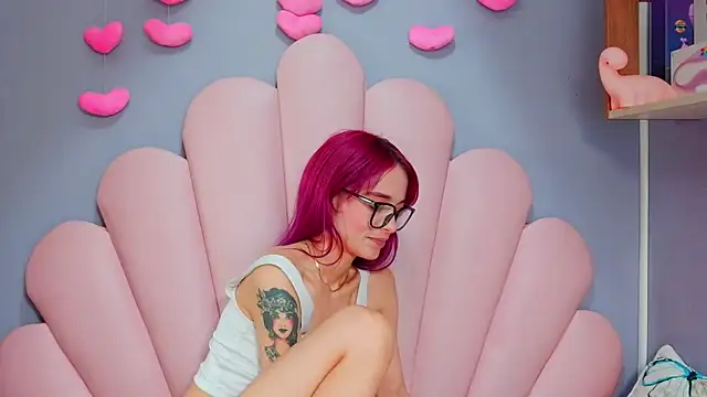 luci_miller's Live XXX Chat