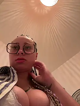 queenlo_xxx 웹캠 쇼