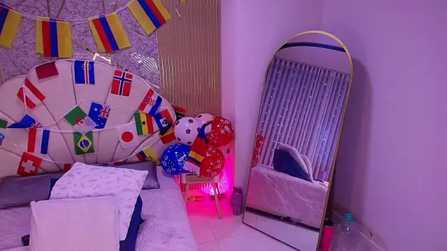 aisha_sh – Live XXX-chat