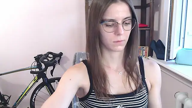 love_megi Chat XXX in diretta