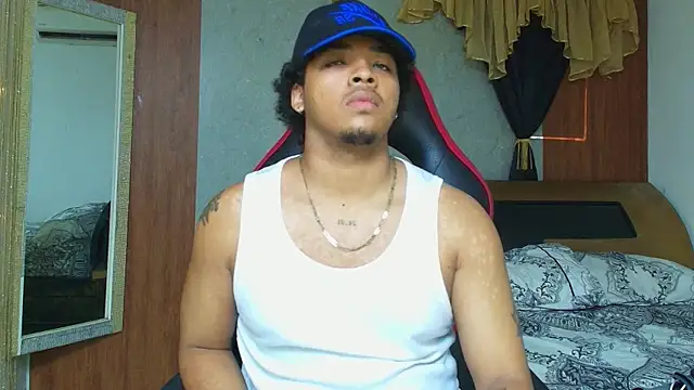 black_king_241 Chat XXX live
