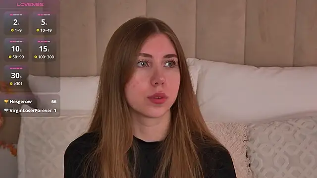 XXX chat uživo modela EvaAkiins