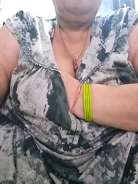 Chat XXX en directo de Kavya_XX