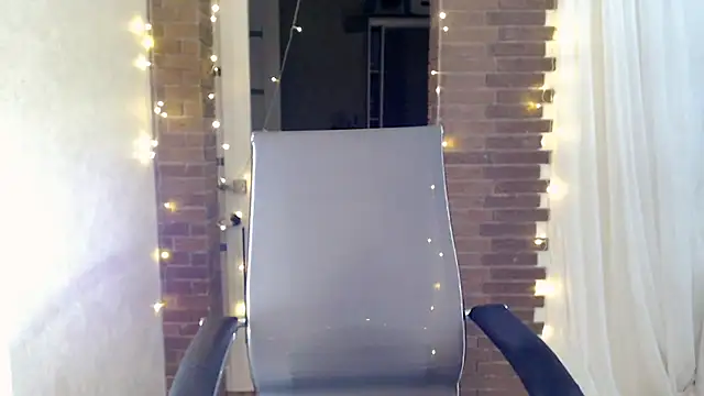 Chat XXX ao vivo de ms_kelarini